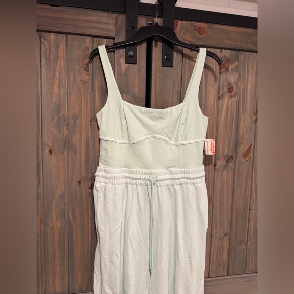 FREE PEOPLE NWT Inbound Onesie in Moss L - Picture 6 of 7